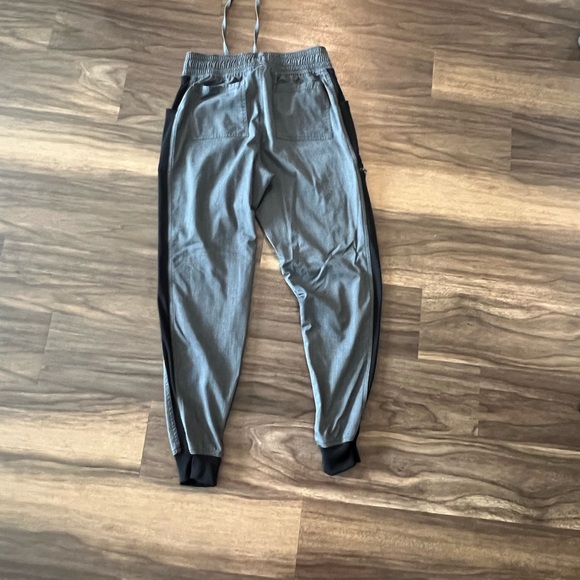 Dickies Balance Women’s Mid Rise Jogger Scrub Pant - Picture 6 of 8